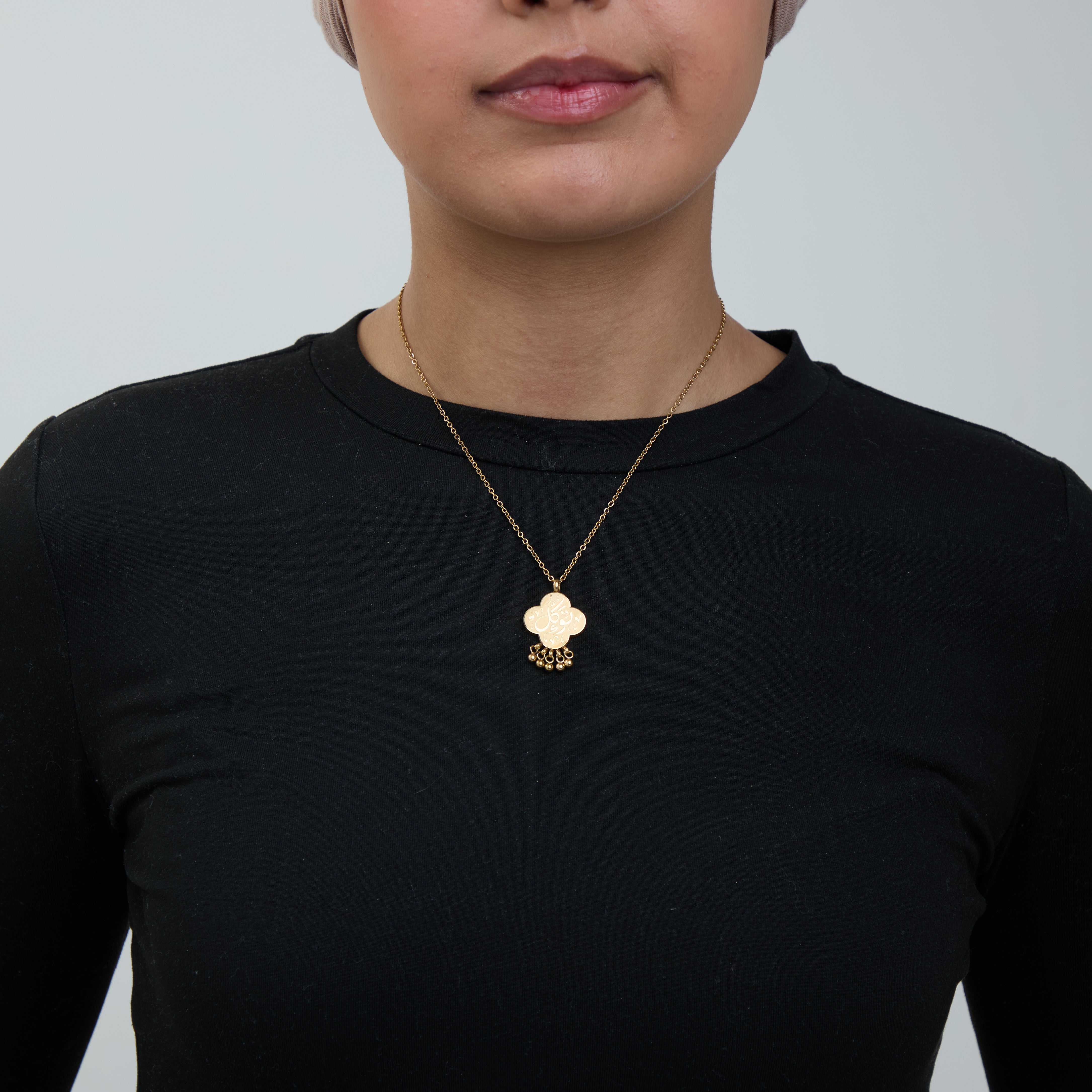 "Tawakkul" Dangling Dotted Necklace