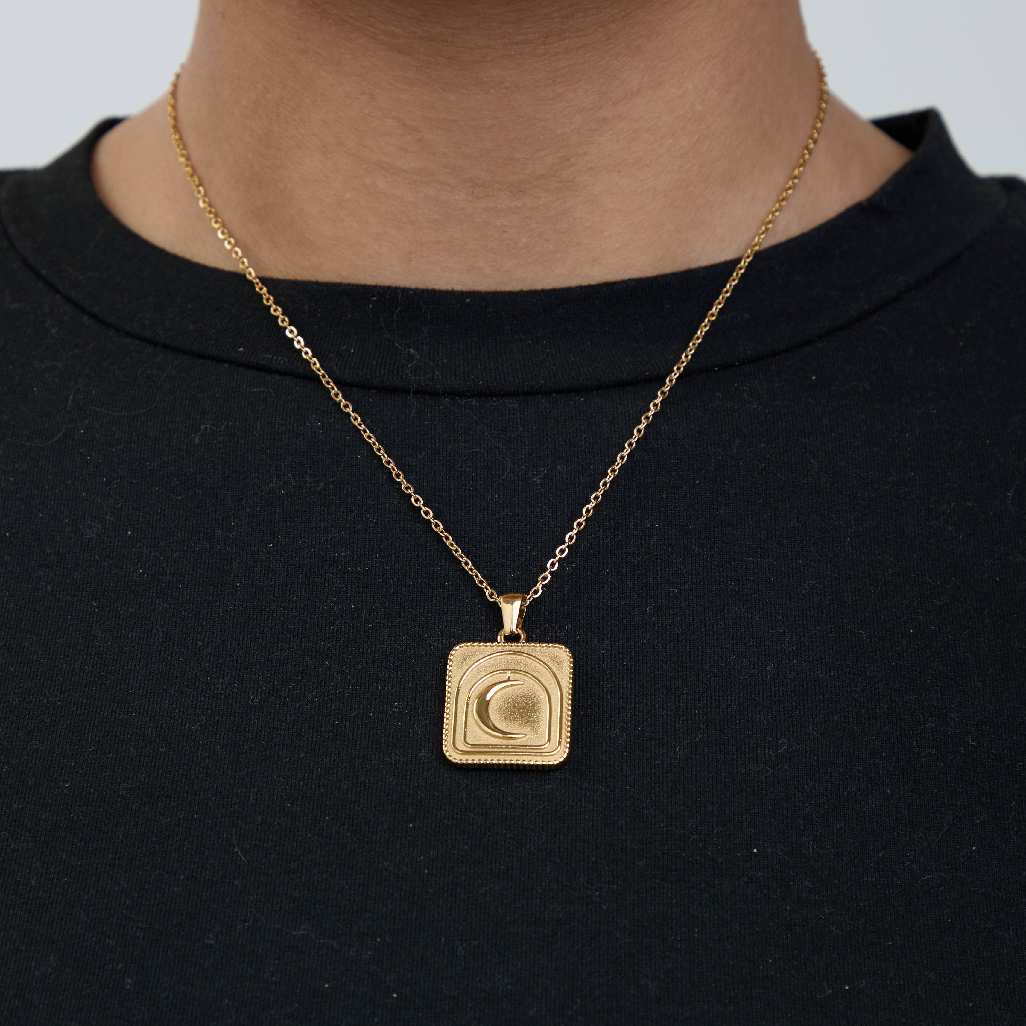 Crescent Arch Necklace